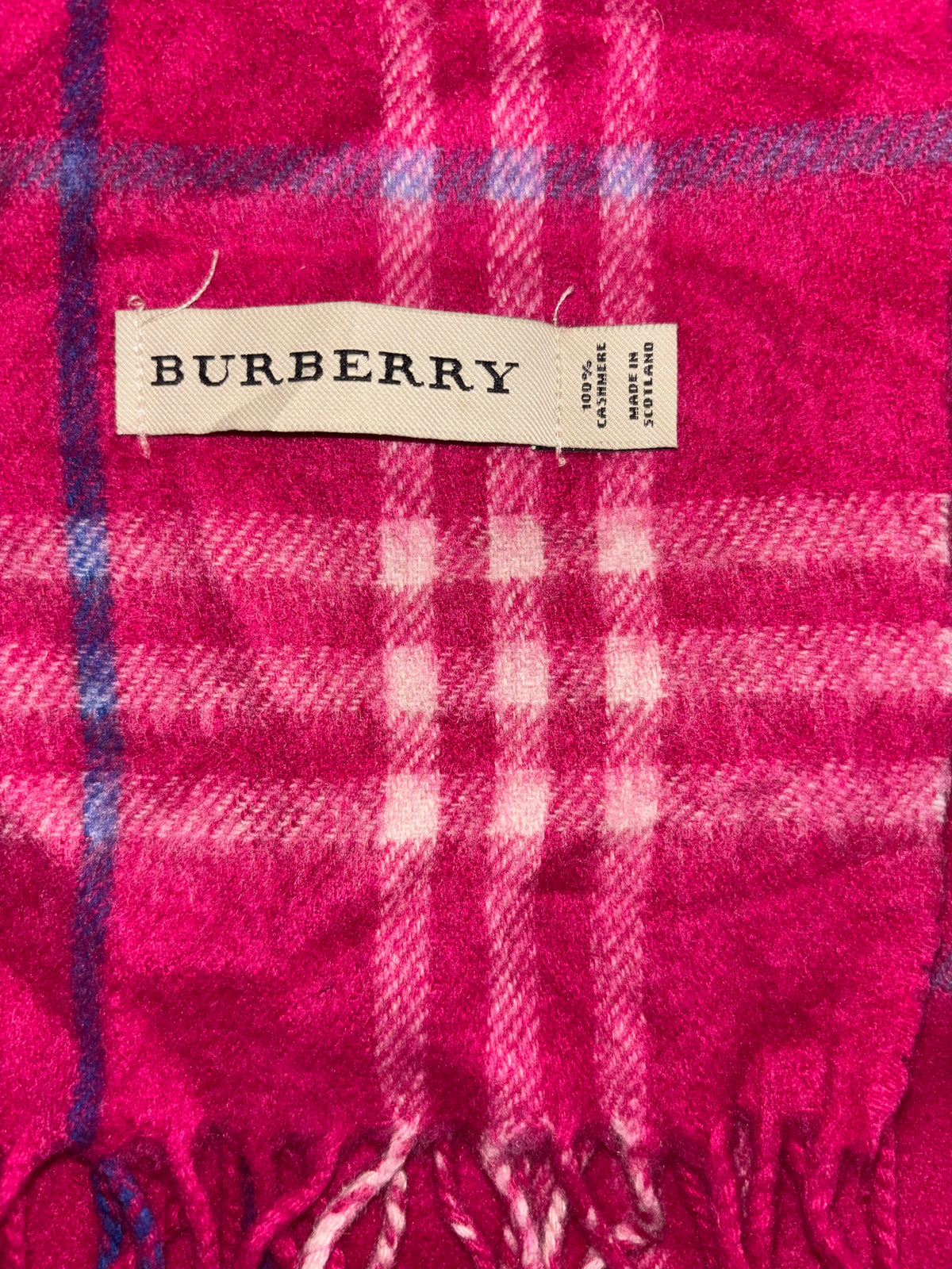 Originaletikett im Burberry Schal Nr. 7