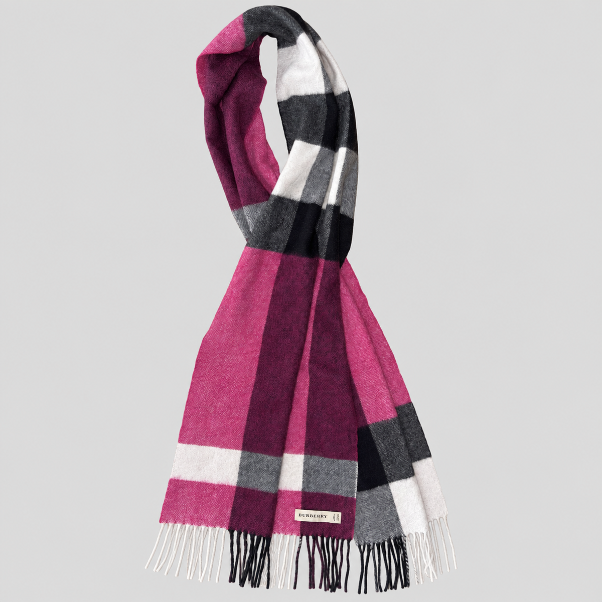 Vintage Burberry Schal Nr. 25 in Magenta Karo, ganz ausgebreitet
